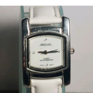 Vintage Echo Tank Watch Ladies Quartz Silver Tone White Dial Straps Leather